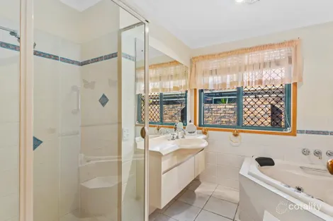Property photo of 128 Monterey Keys Drive Helensvale QLD 4212