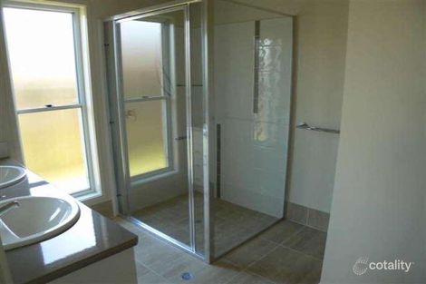 Property photo of 12 Harly Court Urraween QLD 4655