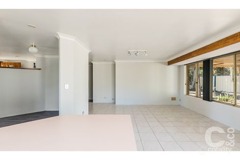 Property photo of 34 Taylor Close Leda WA 6170