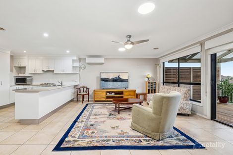 Property photo of 6 Jennings Close Orange NSW 2800