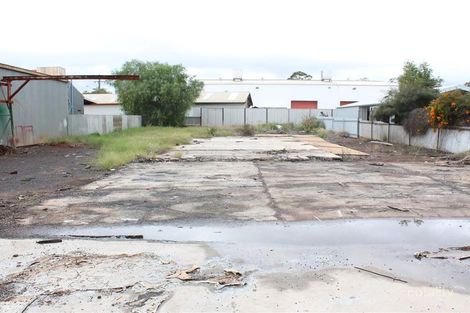 4 Lewis St, Cobar, NSW 2835