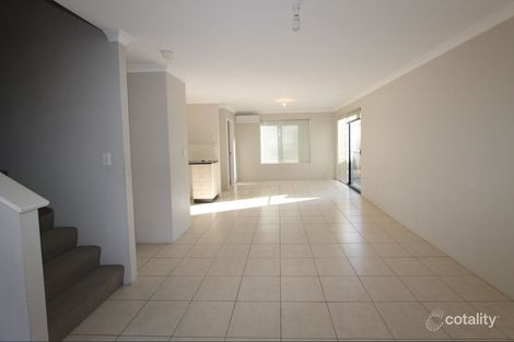 Property photo of 4/662 Wanneroo Road Balga WA 6061