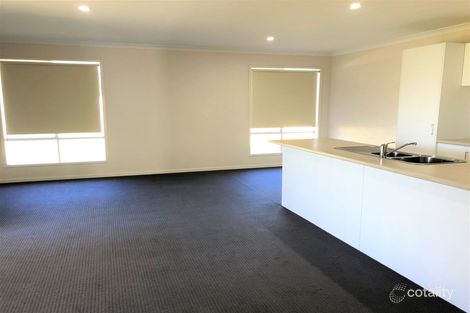 Property photo of 2 Rosewood Drive Griffith NSW 2680