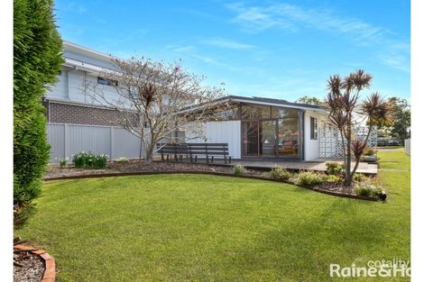39 Ravenscliffe Rd, Shoalhaven Heads, NSW 2535