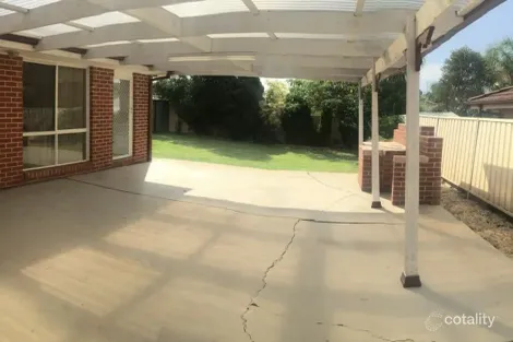 Property photo of 10 Magpie Place Glenmore Park NSW 2745