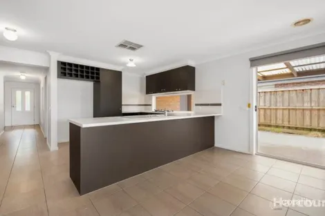 Property photo of 28 Algerd Way Pakenham VIC 3810