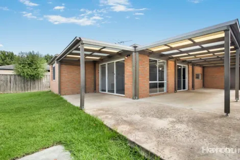 Property photo of 28 Algerd Way Pakenham VIC 3810
