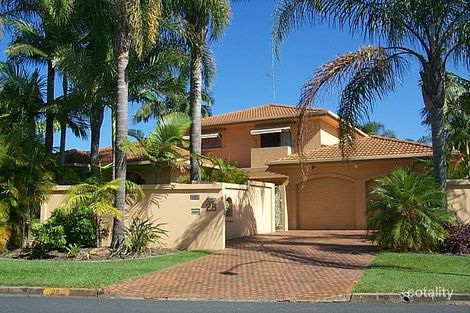 28 Panitz St, Bundall, QLD 4217