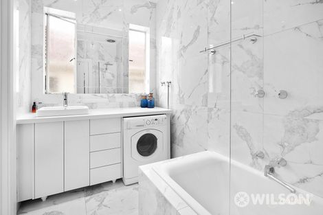 Property photo of 2/55 Chapel Street St Kilda VIC 3182