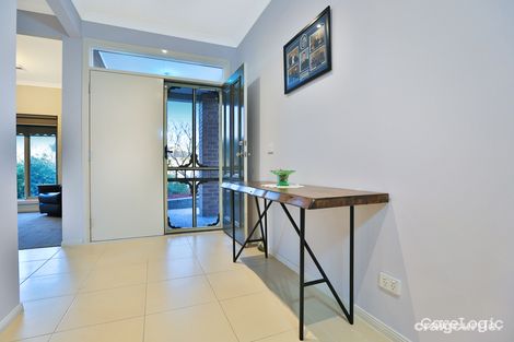Property photo of 2 Lyrebird Avenue Pakenham VIC 3810