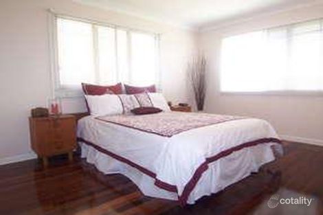 Property photo of 10 Taroom Street Wishart QLD 4122