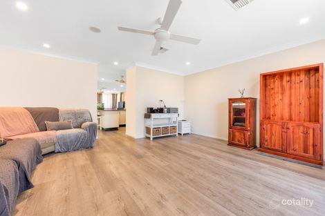 Property photo of 52 Pagoda Crescent Quakers Hill NSW 2763
