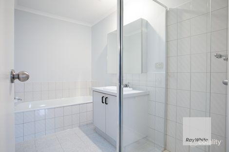 Property photo of 2/1 Owen Close Keilor Downs VIC 3038