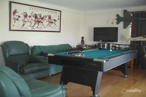 Property photo of 28 Elbe Place Meadowbrook QLD 4131