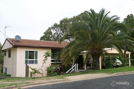 Property photo of 26 Seahorse Crescent Lammermoor QLD 4703