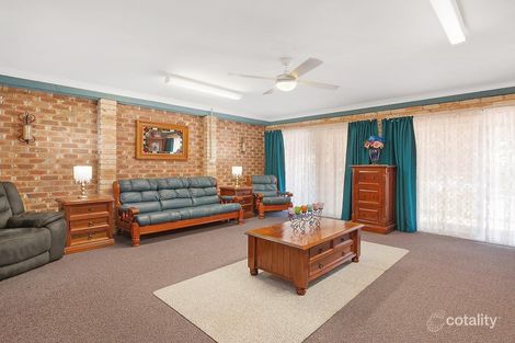 Property photo of 11 Newton Place Blue Haven NSW 2262