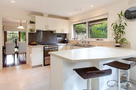 Property photo of 14 Mountain View Road Mount Eliza VIC 3930
