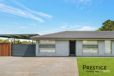 Property photo of 10 Knowles Place Bossley Park NSW 2176