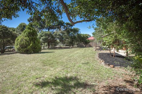 Property photo of 34 Metcalfe Drive Romsey VIC 3434