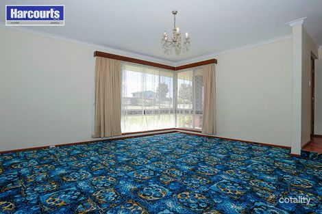 Property photo of 12 Loxham Place Greenwood WA 6024