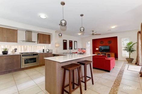 Property photo of 5 Decora Court Werribee VIC 3030