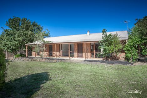 Property photo of 34 Metcalfe Drive Romsey VIC 3434