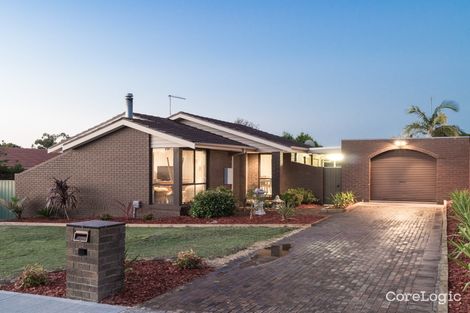 Property photo of 4 Manley Close Endeavour Hills VIC 3802