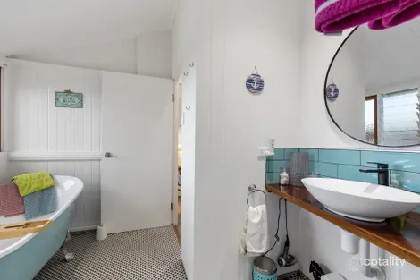 Property photo of 30 Walsh Street Edge Hill QLD 4870