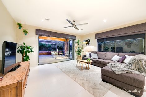 Property photo of 92 Selandra Boulevard Clyde North VIC 3978