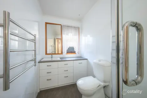 Property photo of 3 Wright Court Sunbury VIC 3429