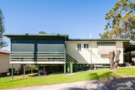 Property photo of 27 Cedar Drive Stapylton QLD 4207
