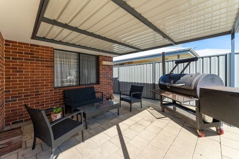 Property photo of 17 Grafton Rise Baldivis WA 6171
