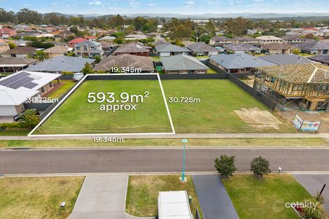 12 Colonial St, Wadalba, NSW 2259