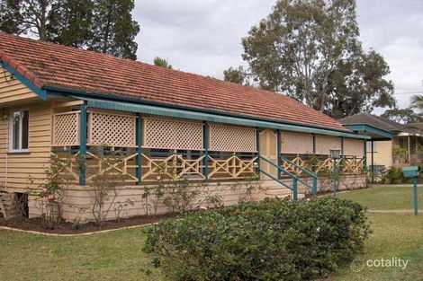 Property photo of 2 Sovereign Street Indooroopilly QLD 4068