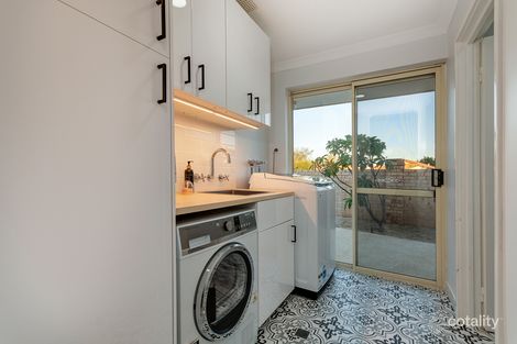 Property photo of 10 Callander Avenue Kinross WA 6028