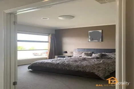 Property photo of 37 Basinview Drive Tarneit VIC 3029