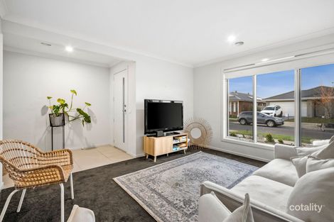 Property photo of 6 Hackberry Close Lara VIC 3212