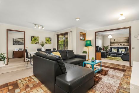 Property photo of 2 Stanton Crescent Rosanna VIC 3084