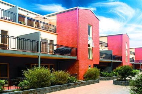 14/16 Mawbey St, Kensington, VIC 3031