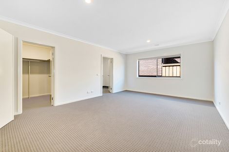 Property photo of 11 Bernfae Avenue Clyde VIC 3978