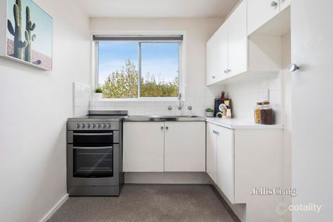 Property photo of 4/6-10 Farnham Court Flemington VIC 3031
