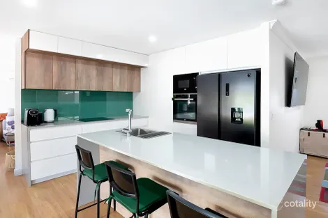 Property photo of 101 Cobai Drive Mudgeeraba QLD 4213