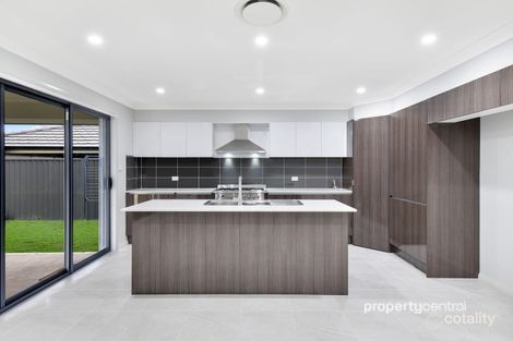 Property photo of 19 Admiral Avenue Jordan Springs NSW 2747