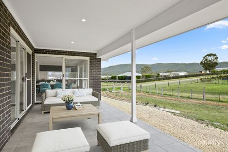 Property photo of 28 Eleventh Avenue Millfield NSW 2325