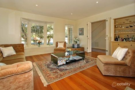 Property photo of 17 Ranfurlie Drive Glen Waverley VIC 3150