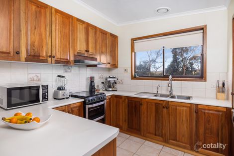 Property photo of 4 Geoffrey Grove Mount Clear VIC 3350