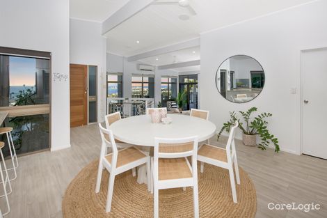 Property photo of 2 Cottesmore Crescent Castle Hill QLD 4810