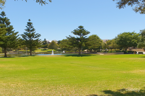 18 Serena Way, Iluka, WA 6028