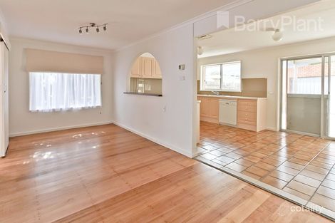 Property photo of 15 Cosier Drive Noble Park VIC 3174