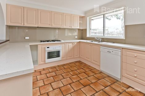 Property photo of 15 Cosier Drive Noble Park VIC 3174